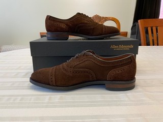 Allen Edmonds Strand Brogue men's shoes brown suede size 9D.