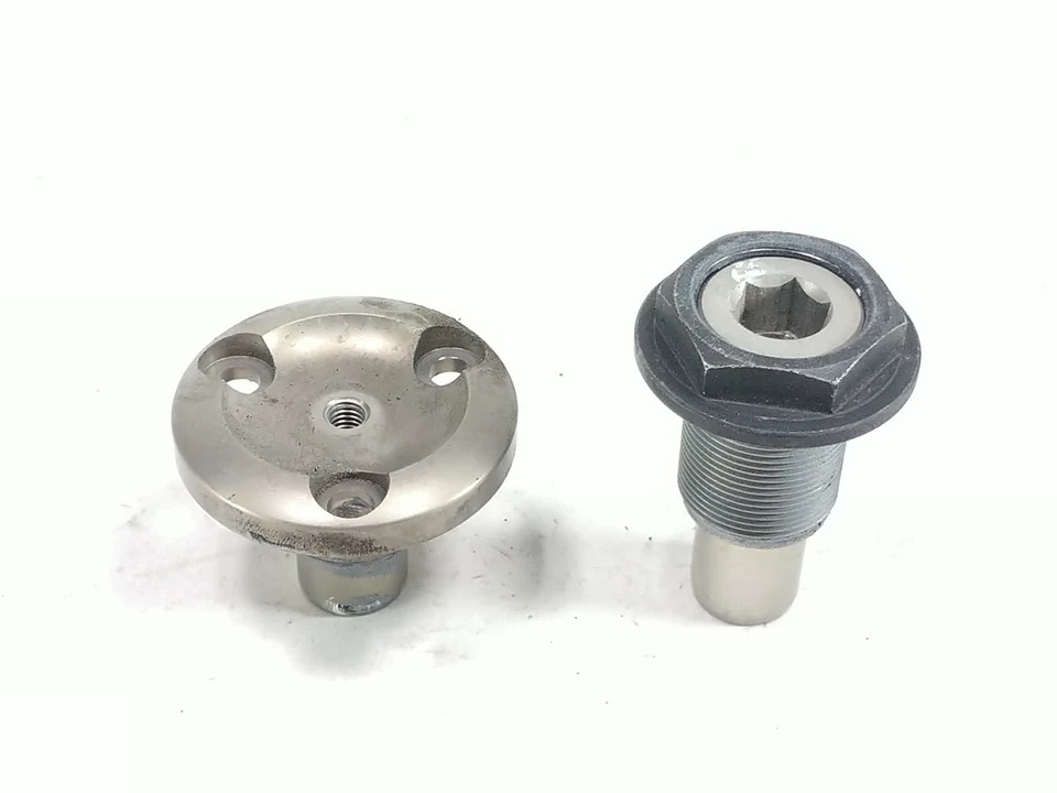 12 pernos de pivote de brazo oscilante trasero BMW K1600 GTL Foto 2 de 4