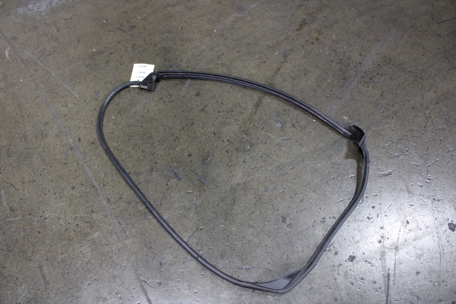 Lamborghini Huracan, LP580, RH, Inner Glass Scrapper Molding, Used, 4T0837912C
