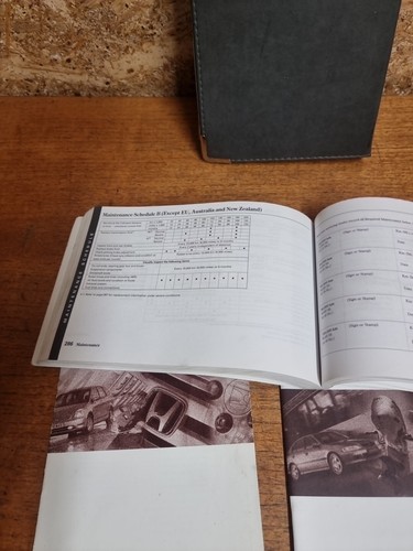 01-05 Honda Civic 5 Door Owners Manual Handbook & Wallet Print 2001 - Picture 7 of 8