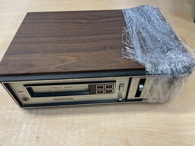Vintage Sound Design Stereo 8 Track Player 4840 C, 25 Tapes, Everything Untested