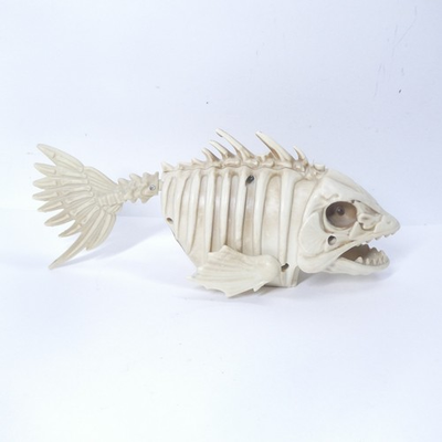 #ad Piranha Fish Skeleton Halloween Motion Activated Lights Sound WORKS AS IS $29.99