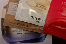 SIERO / CREMA VISO 50 ml - IN SACHETS MONOUSO DA 1 O 2 ml