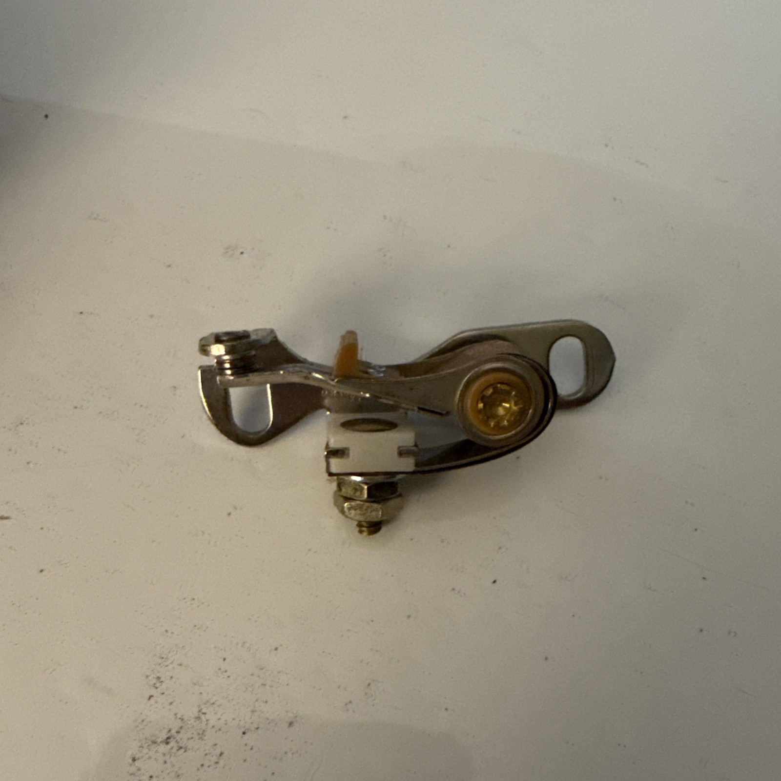 (1) GENUINE GM DELCO Contact Set 12332783 1966-1977 Ignition system Nos OEM