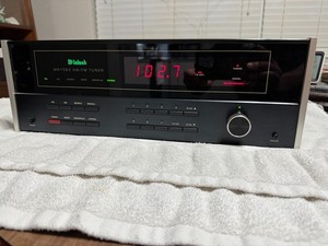 McIntosh MR7082 AM / FM Tuner, Good Working Condition.
