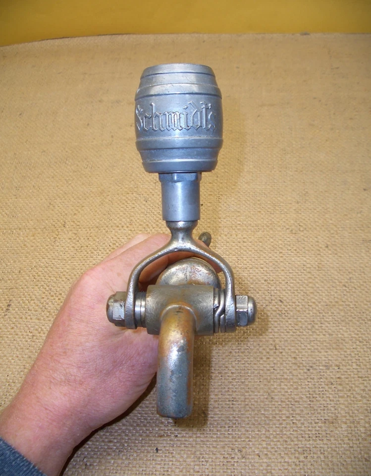 VINTAGE ORIGINAL SCHMIDTS BEER PHILA  BARREL TAP HANDLE KNOB W/ BRASS BAR SPIGOT - Image 4 of 4