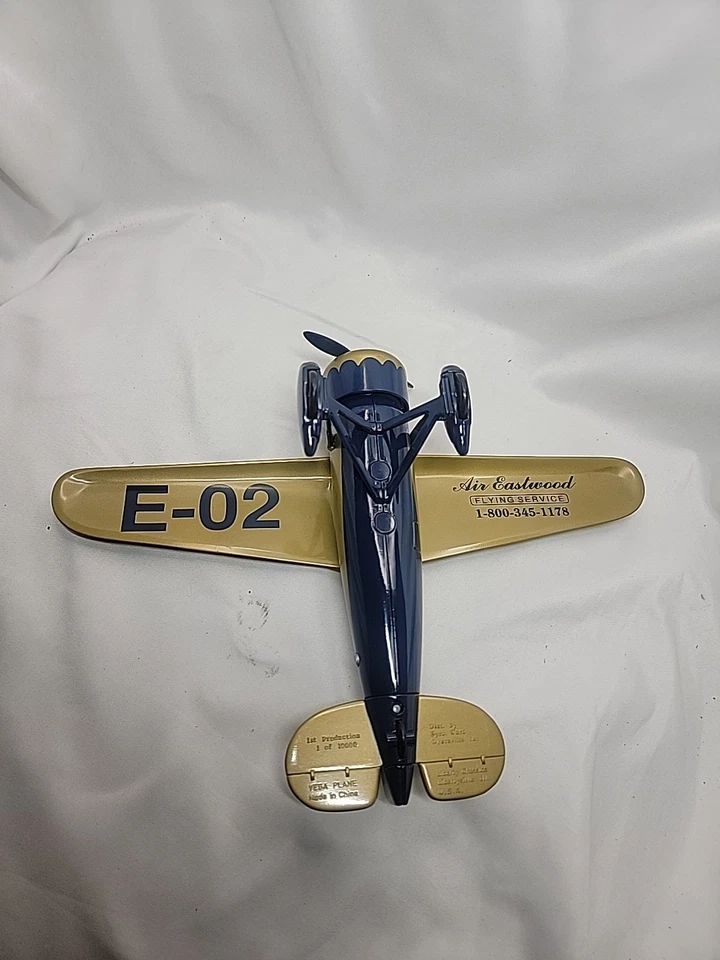 1992 SPEC CAST AIR EASTWOOD FLYING SERVICE BANK 1932 LOCKHEED VEGA MODEL 5C E-02 - Image 3 of 4