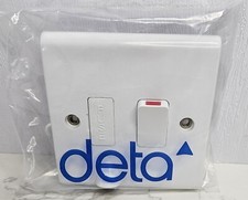 Deta S1374 13A Switched Fused Spur with Bottom Flex Outlet White 