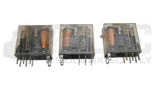LOT OF 3 ALLEN BRADLEY 700-HK32Z24 /A RELAY 8 PIN 24VDC