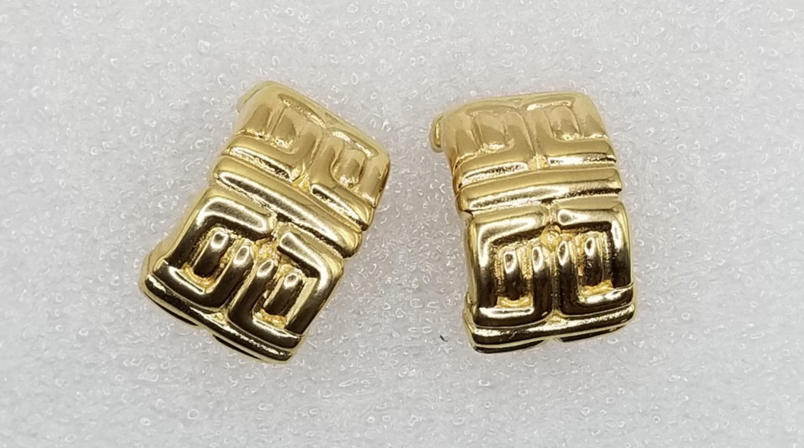 Vintage Givenchy Paris New York Logo Hoop Gold Tone Clip on Earrings thumbnail 2