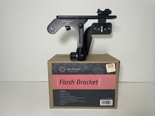 ProMaster Flash Bracket Pro w/ Dovetail Mount  5528 