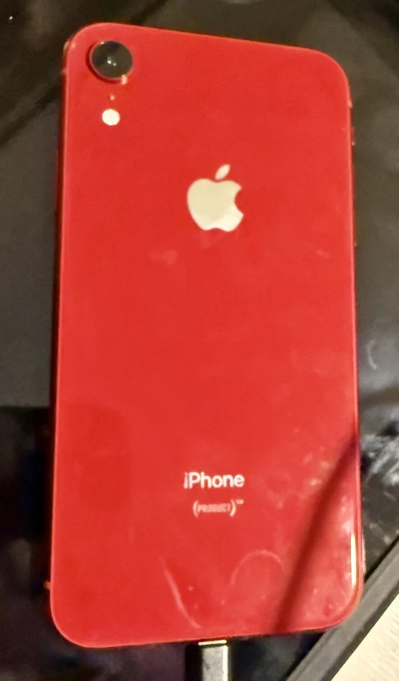 Apple iPhone XR MT3M2LL/A 64GB LTE Unlocked (PRODUCT) RED Used GOOD - Image 2 of 4