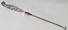 ANTIKE VIKTORIANISCHE AKANTHUSWELLEN TOP SILBER STIEFEL KNOPF HAKEN 1897 LEVI & SALAMAN