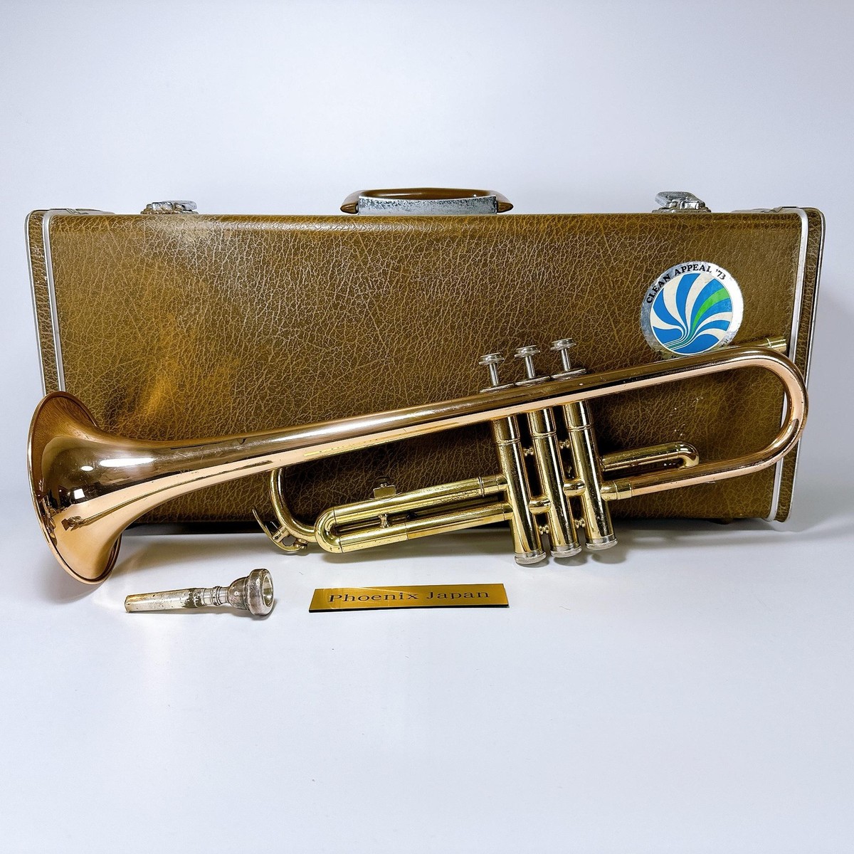 Yamaha YTR-332 Trumpet with Mouthpiece Hard Case Brass Instrument