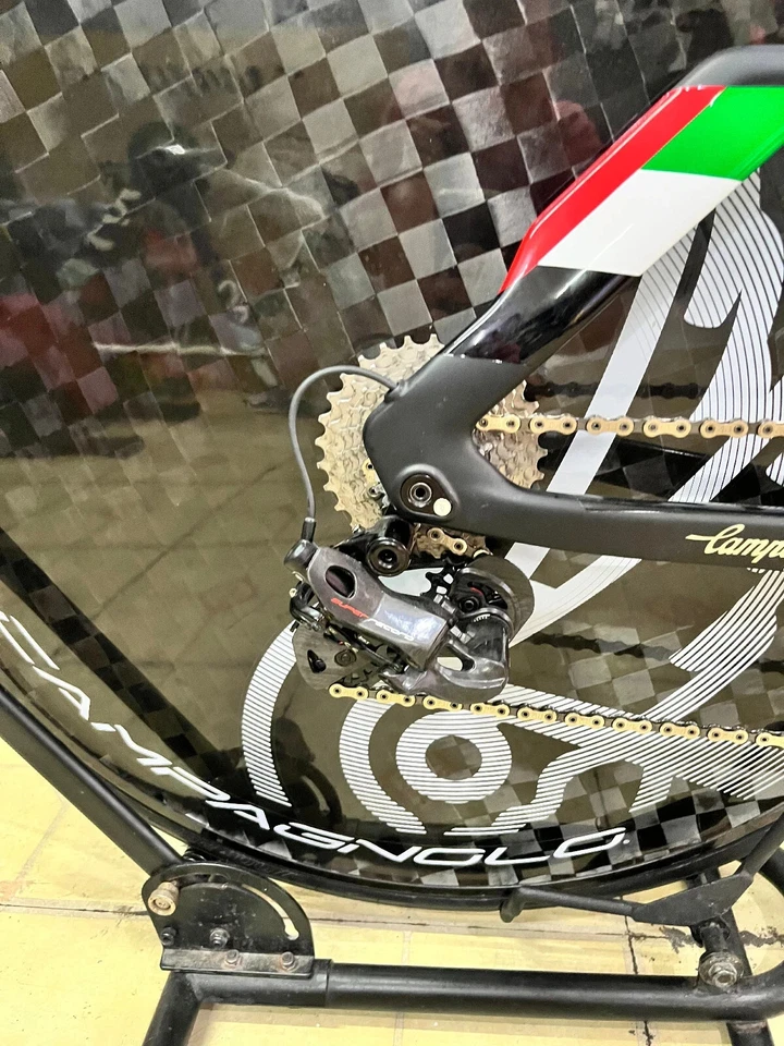 Colnago TT 1 CAMPY TEAM UAE SDM3 РАЗМЕР M NOVAK оригинальный велосипед - Изображение 3 из 4