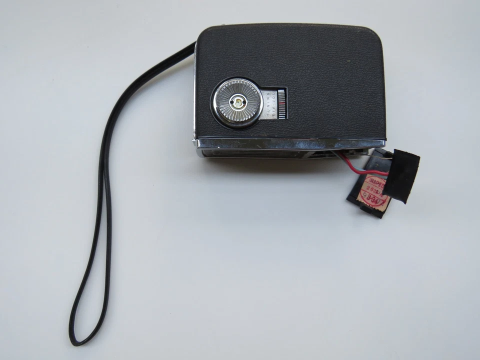 RADIO AM PANASONIC 8 TRANSISTORES MODELO R-1326 DE COLECCIÓN, en estado de funcionamiento Foto 3 de 4