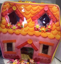 Lalaloopsy Zip Carry Case House Lot with Mini Dolls