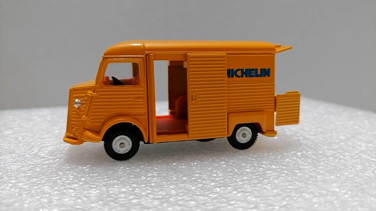 Citroën Type H Grey MICHELIN – 1/43 Scale Model Car