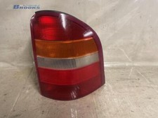 Rückleuchte rechts Ford Mondeo I Kombi BNP  P1685031