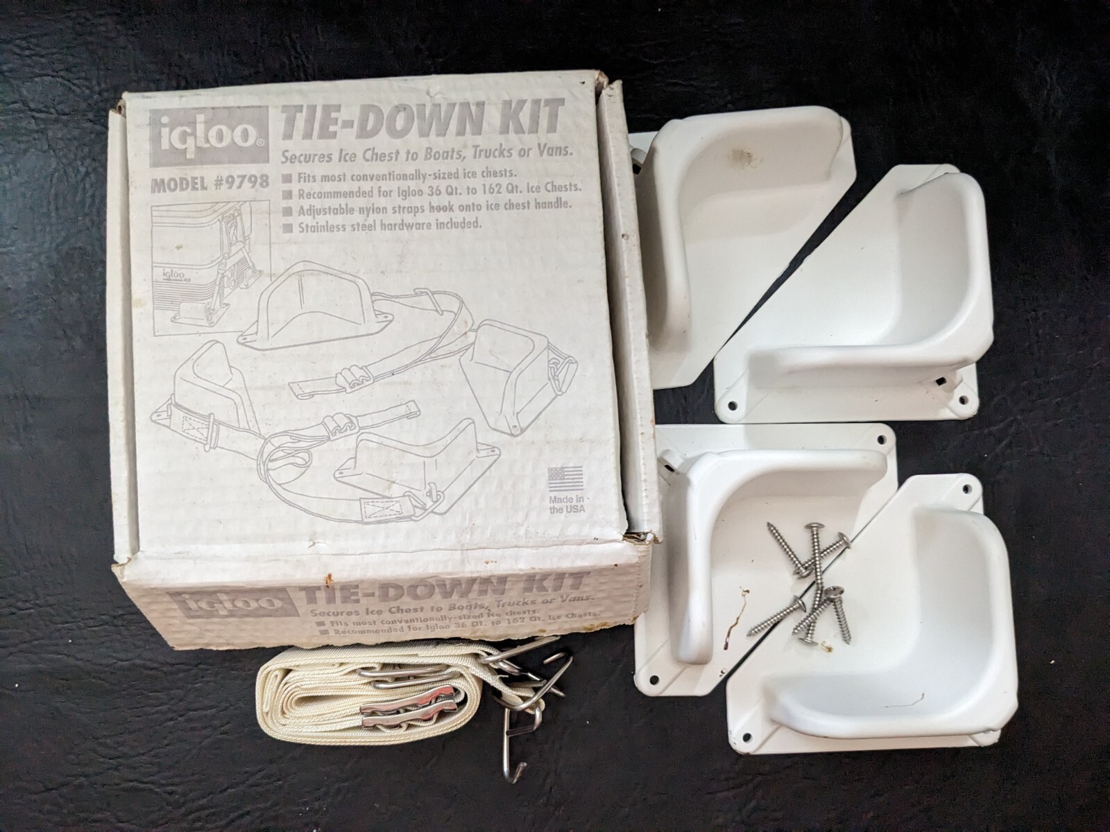 Igloo 9798 Ice Chest Boat Truck Tie Down Kit White 36 Qt To 162 Qt Box