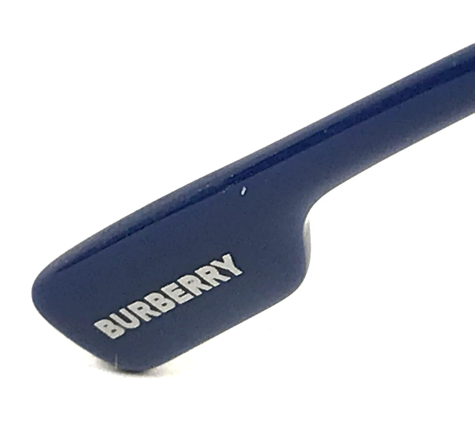 Gafas de sol Burberry Blaine B3141 1003/80 plateadas rutenio aviadores con lentes azules Foto 4 de 4