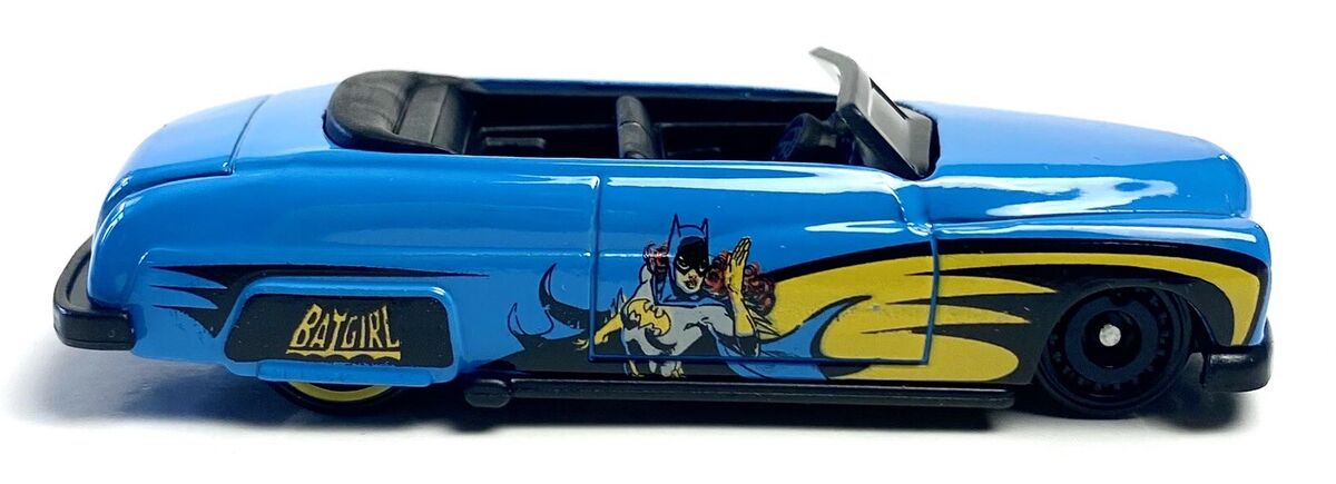 2023 Hot Wheels BATMAN Design BATGIRL '49 Merc Blue loose