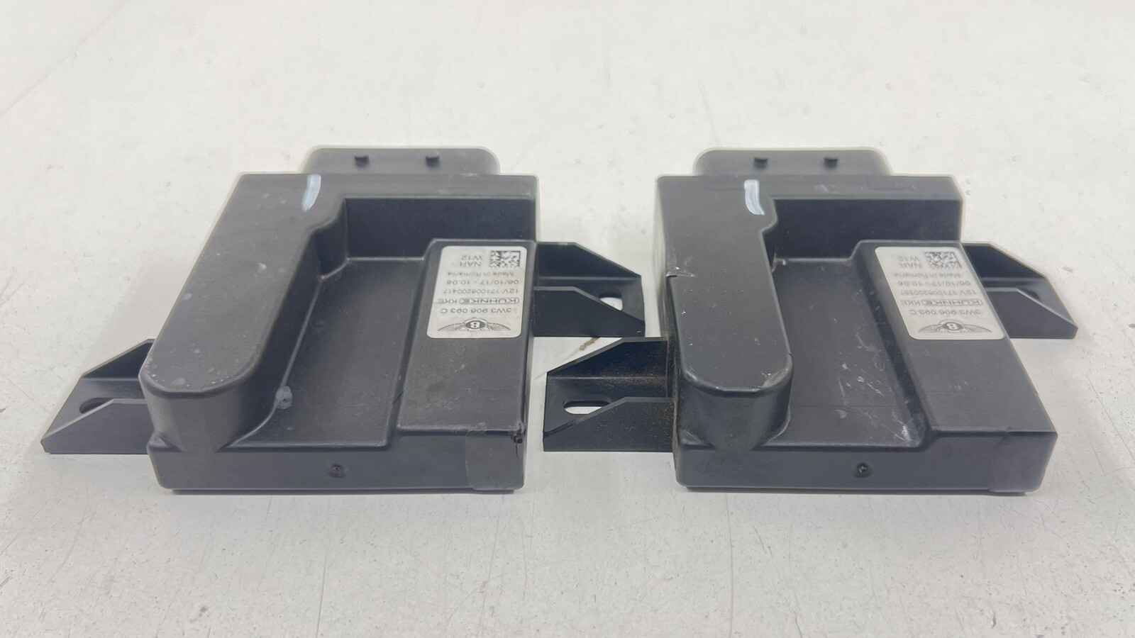 13-18 BENTLEY FLYING SPUR GAS FUEL PUMP CONTROL MODULE PAIR 3W3 906 093 C OEM