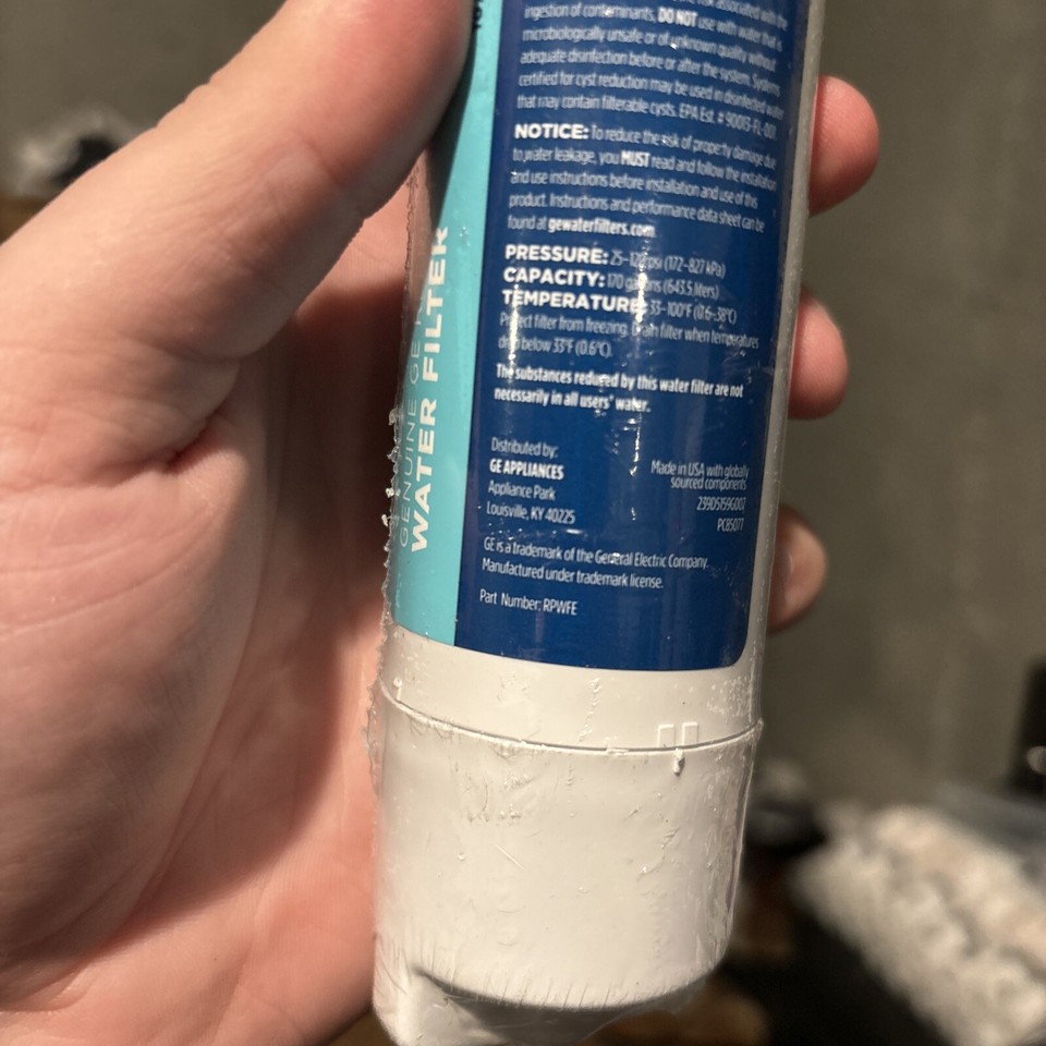 Genuine OEM GE RPWFE Refrigerator Water Filter with Chip NEW SEALED