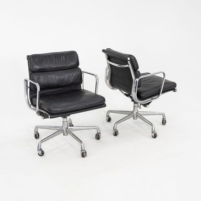1989 Herman Miller Eames Soft Pad Management Desk Chair in Black 2x Available
