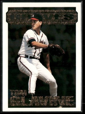 1994 Topps #32a Tom Glavine Black Gold Atlanta Braves