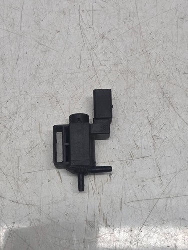 Audi S5 2011 Benzin 239kW Turbolader Druckwandler Magnetventil 037906283C