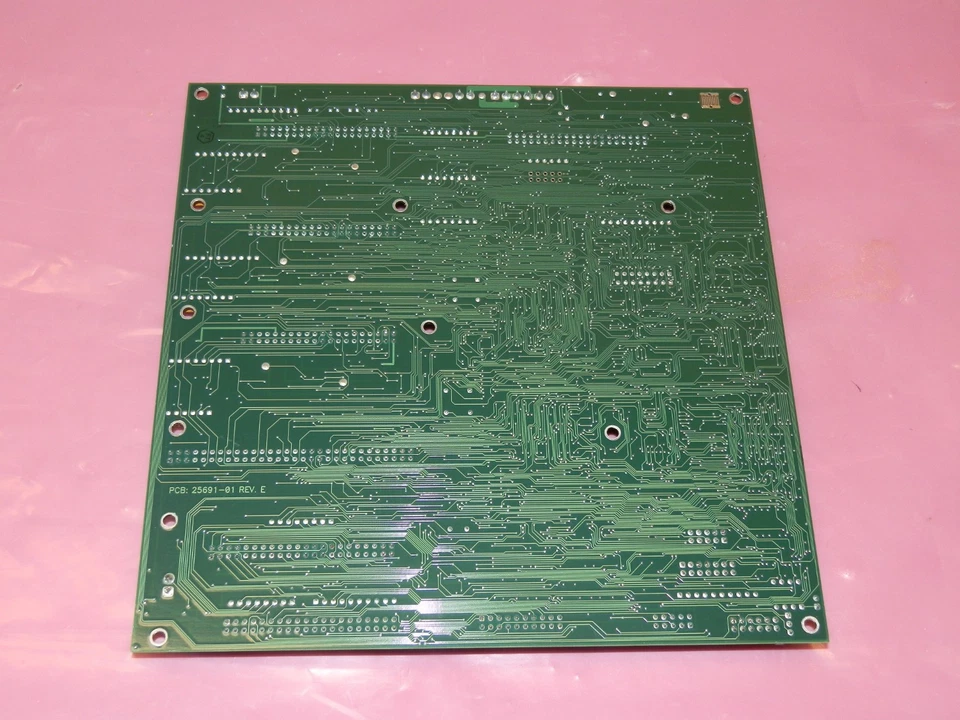 Newport 25692-01 / ESP300 Main Board - Image 4 of 4