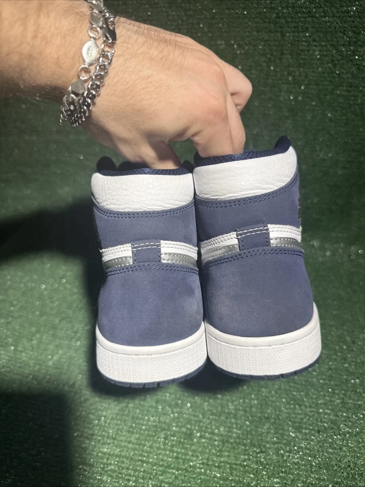 Talla 8.5 - Jordan 1 Retro Alto CO.JP Azul Marino Medianoche Foto 3 de 4