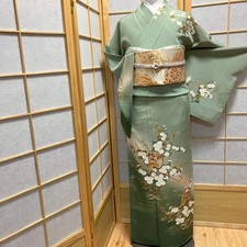 7104 Japanese Kimono Vintage Womens Silk Fabric Robe Kimono only sold