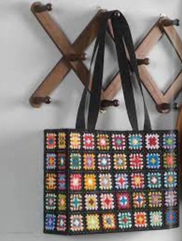 GRANNY SQUARE TOTE & Wallet Plastic Canvas Pattern Book ~ 2 Designs - Image 2 of 3
