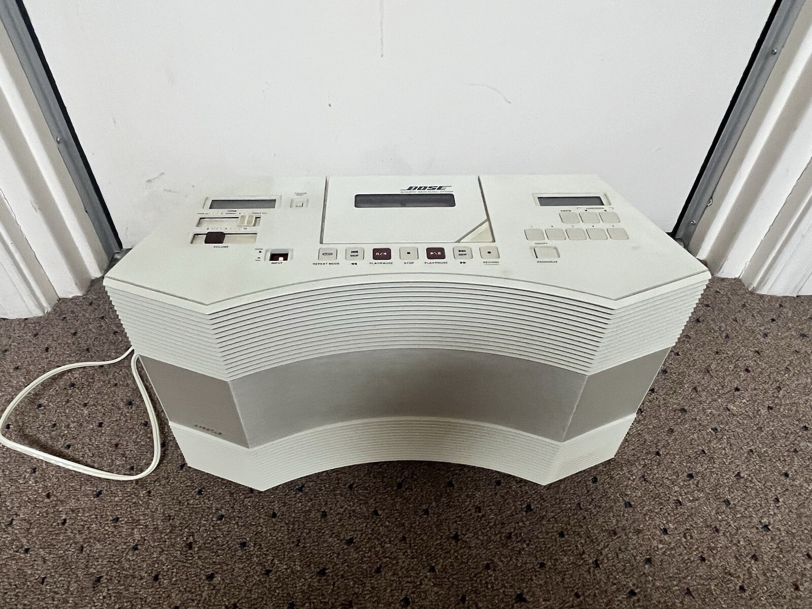 ラジオ・コンポ BOSE AW-1D Wave Music System CD ラジカセプレーヤー