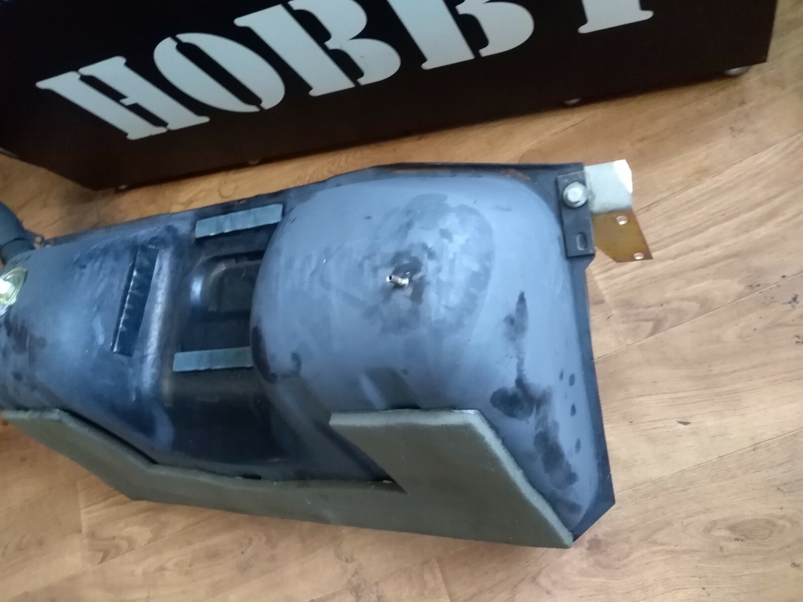 Audi 80 90 Typ 85 Tank Kraftstofftank Benzintank Audi 90 quattro 