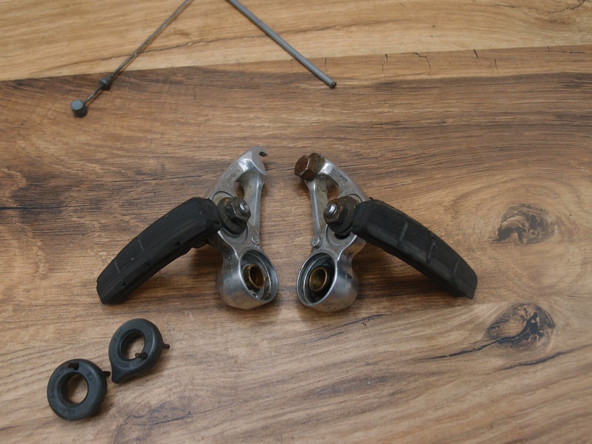 Paire de freins à disque VTT Shimano Deore XT BL-M8200 4 piston