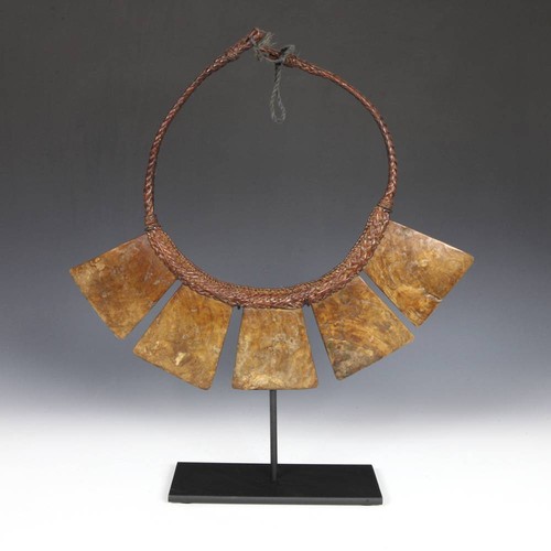 VINTAGE PANGALAPANG TRIBAL NECKLACE 