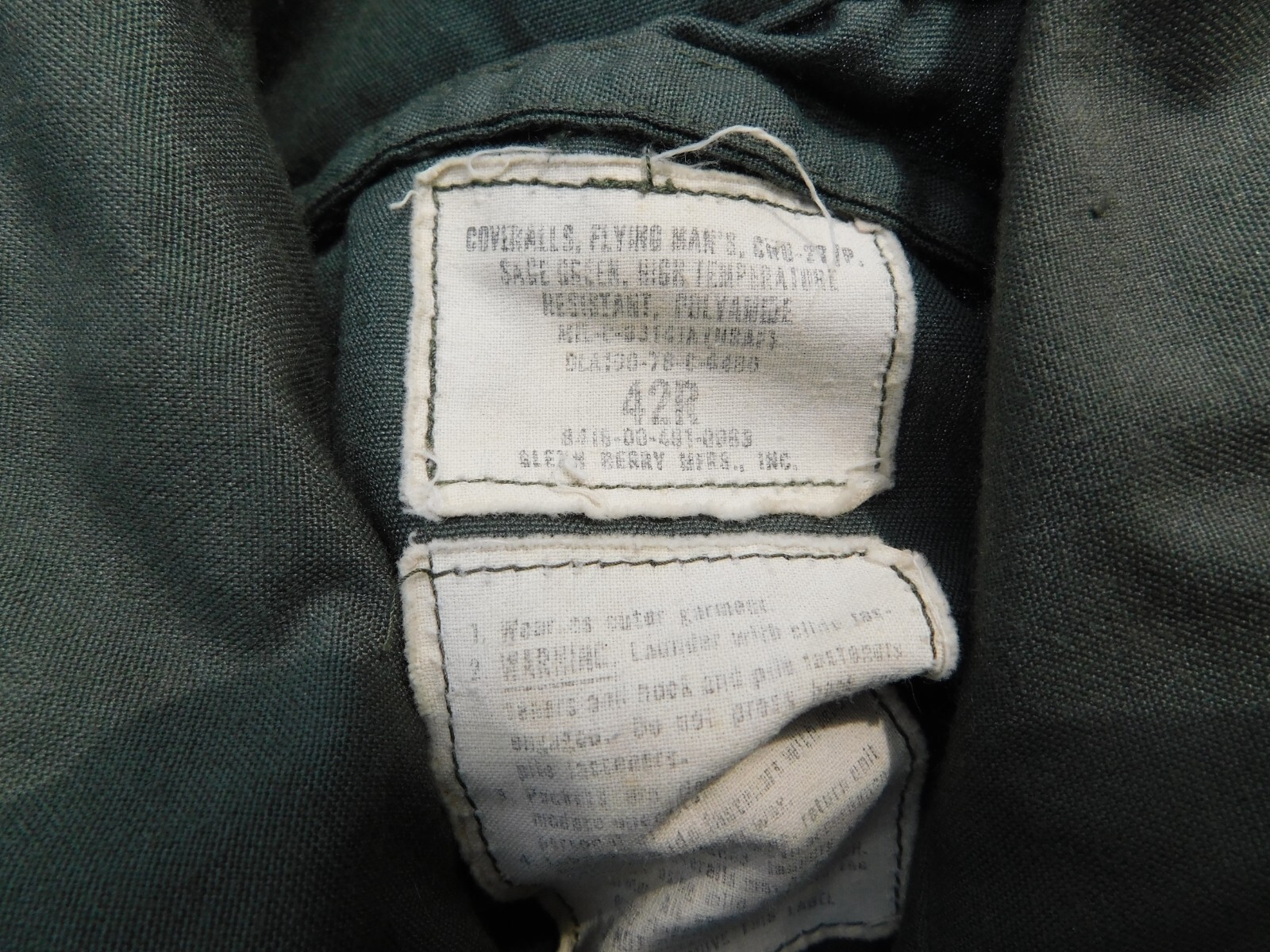 CWU-27P Flight Suit Flyers Coveralls Size 42R Confederate Air Force Sage Green