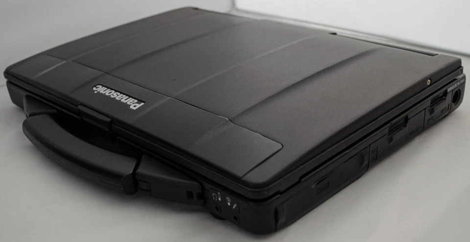 Panasonic Toughbook CF-53 MK4 Intel i5 4310U 8GB 256GB SSD 4G LTE DVD W11 BLACK - Image 3 of 4