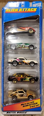 ALIEN ATTACK, Hot Wheels Gift Pack, 5 car set L3