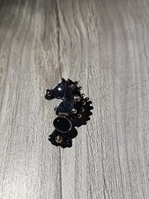 Liztech 01 Horse Chess Piece Pin