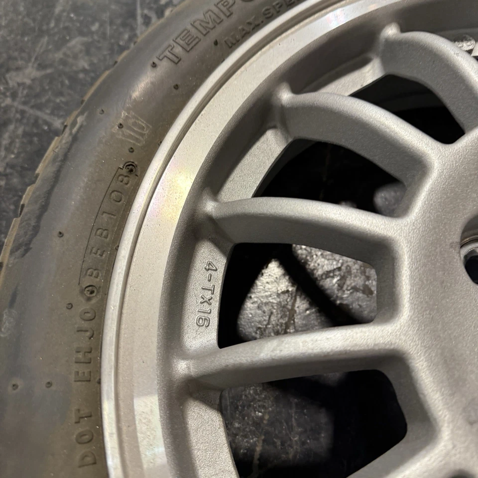 Neumático de repuesto compacto para Mazda RX7 86-91 5 orejetas Enkei Donut ahorro de espacio FC Foto 3 de 4