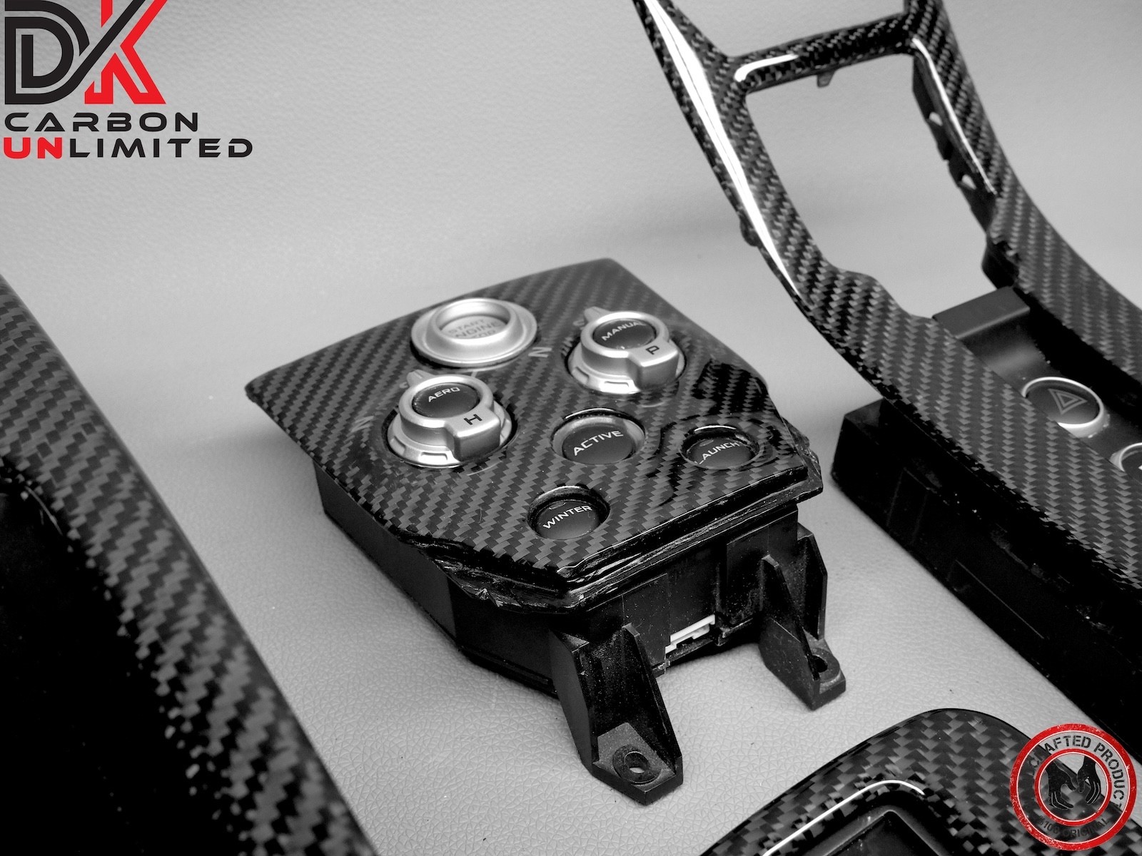 McLaren 675LT MP4 12C 650S Full Replacement 7 Pcs Gloss Carbon Interior Trim Kit