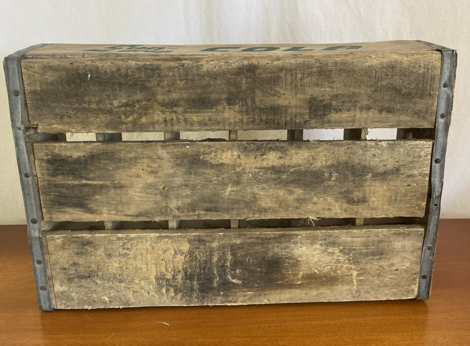 VTG Wooden Sun Drop Cola Soda Bottle Crate Schofield Wisconsin Wood Metal Box