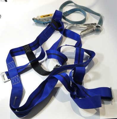 Miller BY Honey. Sperian | Titanium Fall Protection Harness | 1013640 | According to Standard EN 361