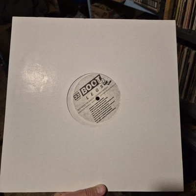 Between The Sheets - Latenight Heroes Italy Italo Disco Music Vinyl NM - Bild 1 von 4