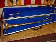 VINTAGE REYNOLDS MEDALIST TROMBONE
