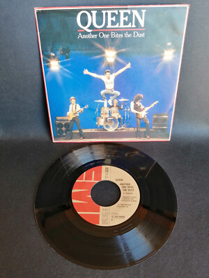 Queen    Another One Bites The Dust 7'' Italy